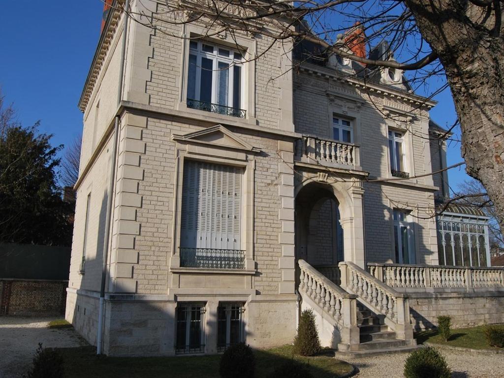 Gite La Tour Boileau Труа Экстерьер фото